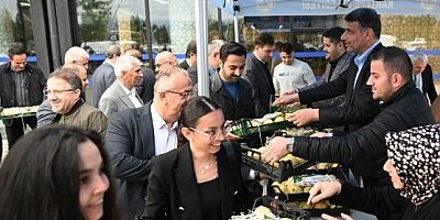 Kocamandan Büyükşehir Meclisine Eşme Ayvası