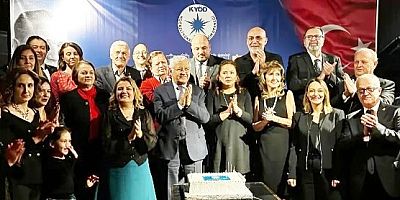 KYÖD 26 Yıllık emektarı Ayşe Özgür emekliliğe uğurlandı