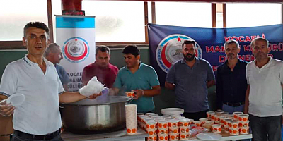 Manavlar Federasyonundan iki camiide aşure ikramı