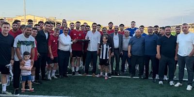 MHP İzmit Semih Türeyen Bekirderede vatandaşlarla