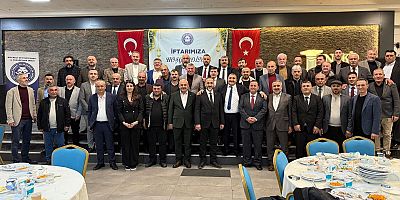 Pazarcılar Odası iftarında Ramazan Kumsar evsahibi