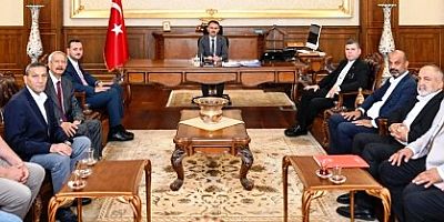 Roman STK Temsilcilerinin Vali Aktaş'la görüşmesi