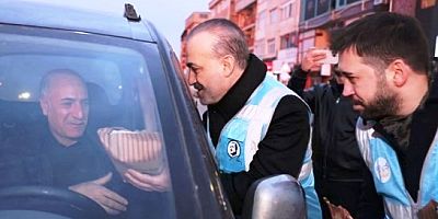 Şahin Başkandan Gebze'de “İftara 5 Kala” kumanya dağıtımı