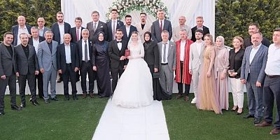 Senem'le Furkan'ın nikahı protokol ve medya buluşması