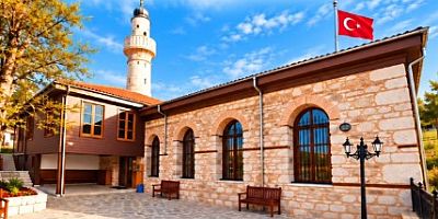 Tarihi Orhan Camii Açılış Programı Cuma 12.00