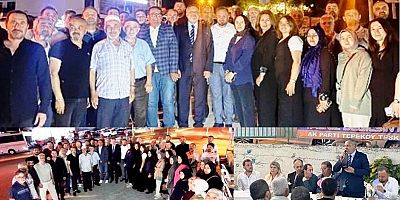 Tepeköyde muhteşem AK Parti Çoşkusu Halil  Başkana meşaleli karşılama