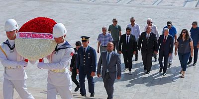 TFMD kuruluş yıl dönümünde Anıtkabir’i ziyaret etti.
