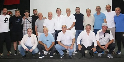 TÜFAD Kocaeli'nin 26 Yıllık Başkanı Remzi Demirer Ali Gürdal'a fark attı
