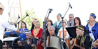 Türk Dünyası ezgileri Kapanca Sokak Festivalinde