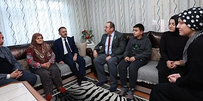 Vali Aktaş, Büyükakın'la şehit ailelerine gitti