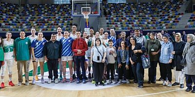 YADEV’li öğrencilerden Basket maçı keyfi
