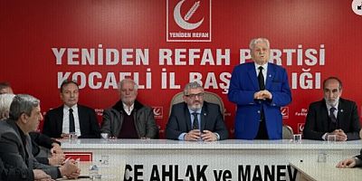 Yeniden Refah Kocaeli İl Binasında bayramlaştı