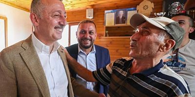 Yörüklerin Büyükakın'a şiirli karşılaması