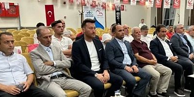 YRP İzmit'te Aşıla'nın 30 kişi  katılımlı toplantı krizi