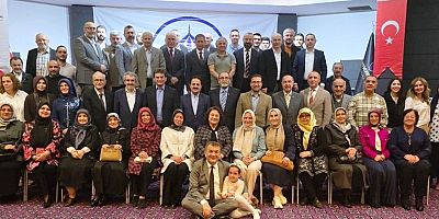 Yülek; “Teknolojik ve sanayileşmede dışa bağımlı olan ülkeler tam bağımsız olamazlar.