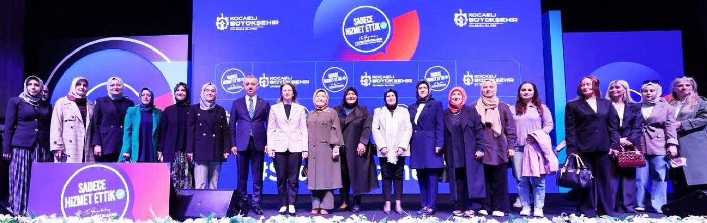 Tahir Başkan “Sadece Hizmet Ettik” sloganlı sunumunda hesap verdi