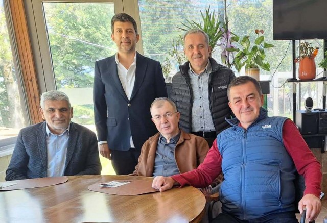 Vali  Mülkiye Başmüfettişi Yılmaz Toruk'u Kocaeli Atlı Spor'da Başkan İbrahim Aydın ağırladı