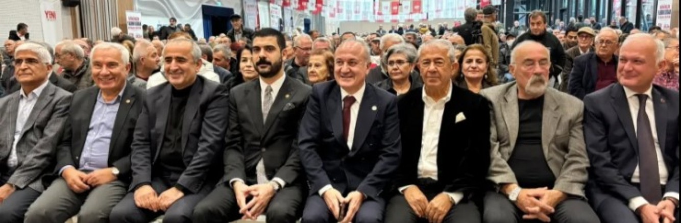YENİ Partide önseçim aday konuşmaları