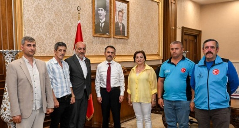 Yesevi Hareketi Heyeti Vali Aktaş’a ziyaret etti